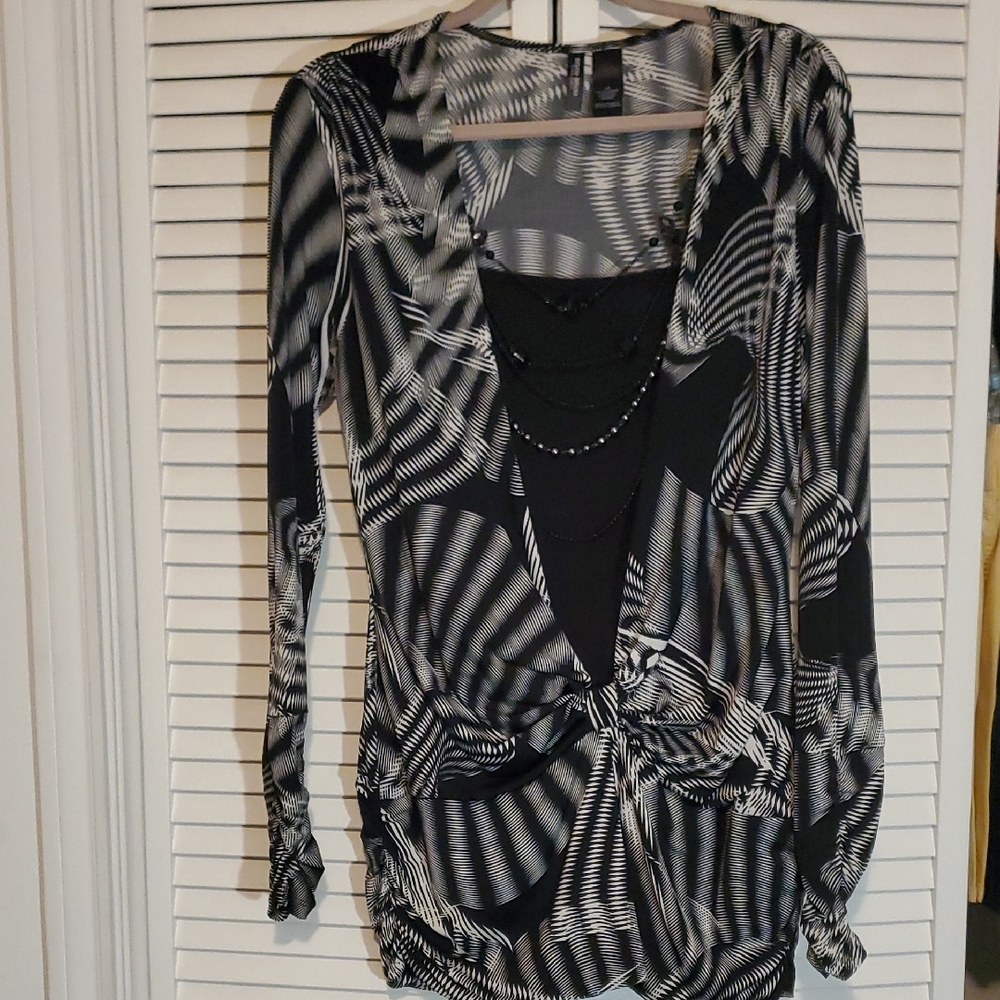 Bisou Bisou Black and White Patterned Blouse